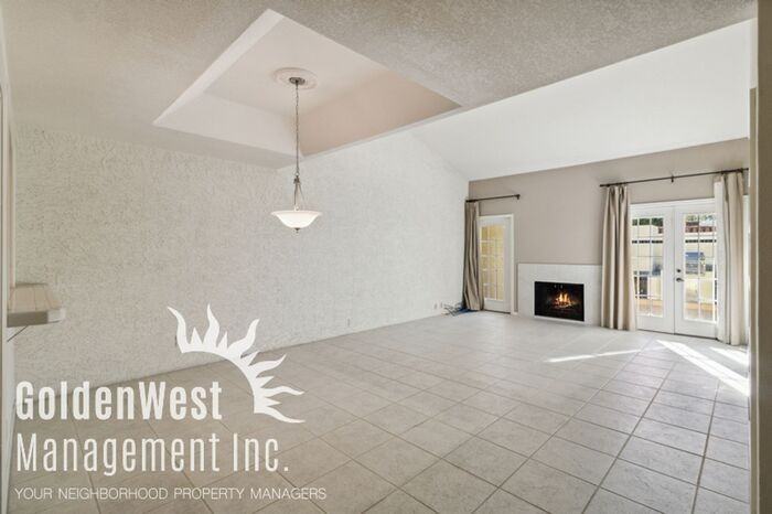 2441 E Rancho Dr - Photo 3 of 25