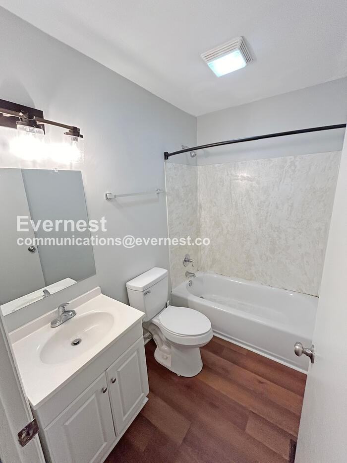 1925 2nd Ave - Photo 5 of 13