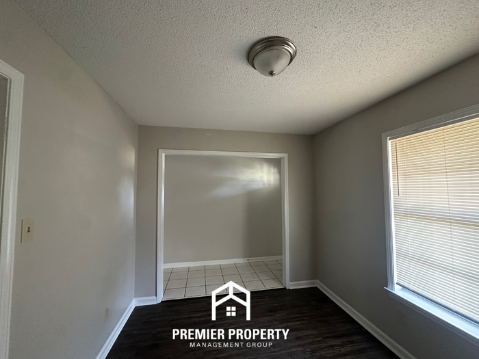 5715 Longacre Ave - Photo 2 of 23