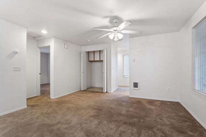 12047 Se Foster Rd - Photo 6 of 19
