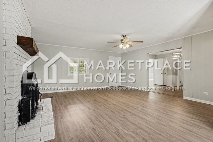 2626 Trenton Rd - Photo 4 of 33