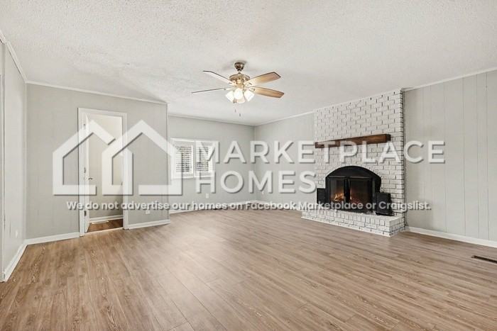2626 Trenton Rd - Photo 6 of 33