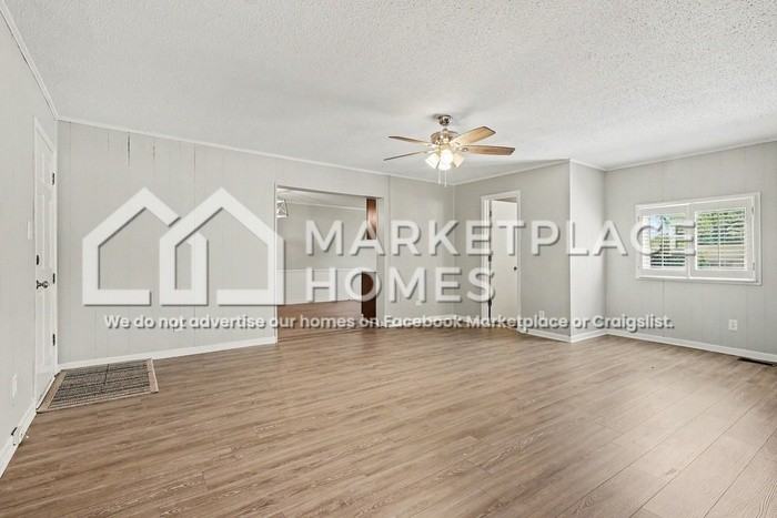2626 Trenton Rd - Photo 7 of 33