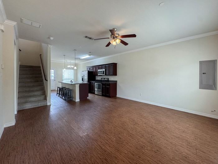 5513 Galante Ln - Photo 2 of 25