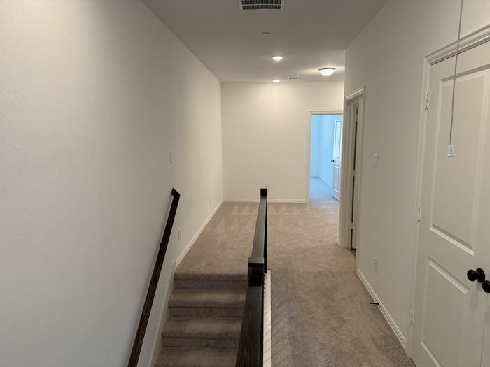 1218 Daybreak Dr - Photo 6 of 24