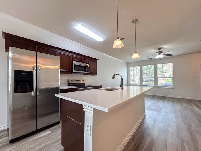 5524 Dolores Pl - Photo 4 of 35
