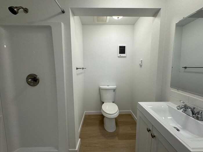 7005 N Atlantic St #8 - Photo 4 of 22