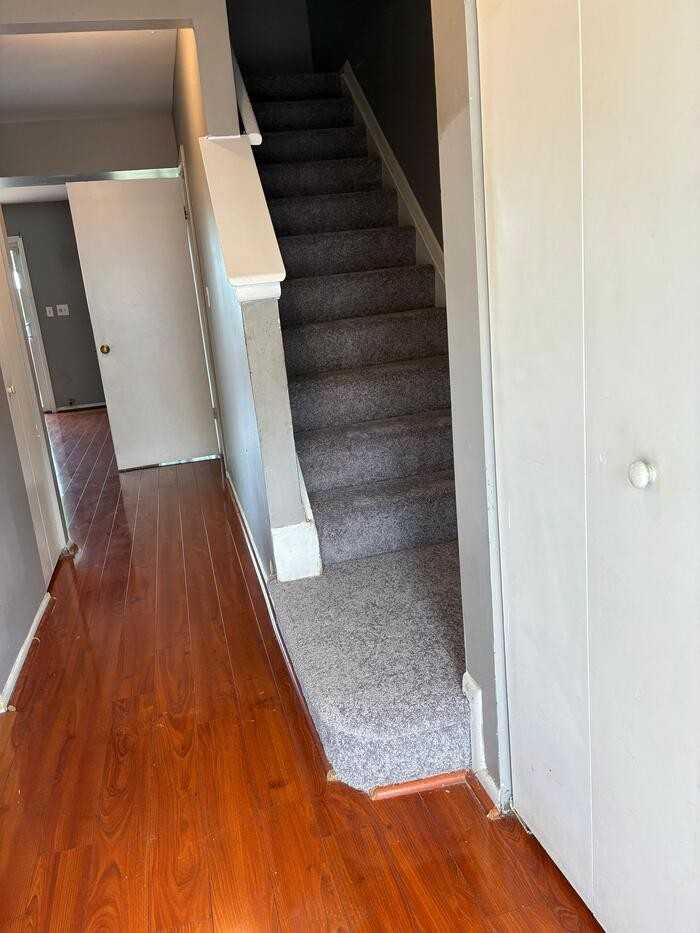 823 Showell Ct - Photo 5 of 23
