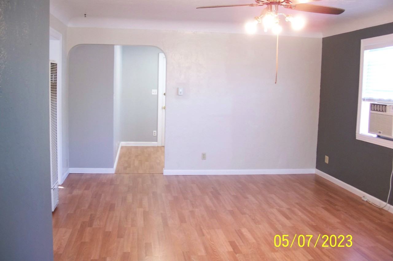 602 W G St #NA - Photo 2 of 12