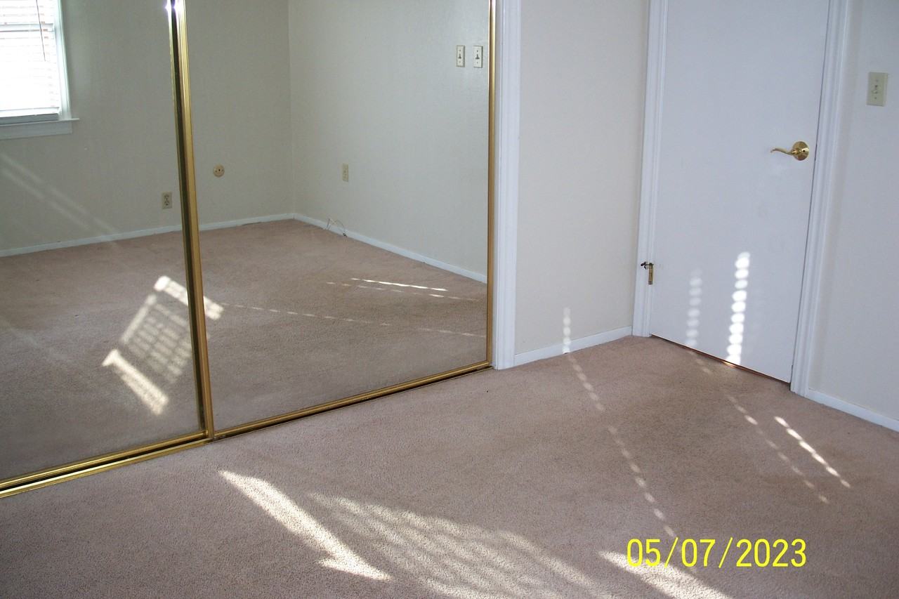 602 W G St #NA - Photo 4 of 12