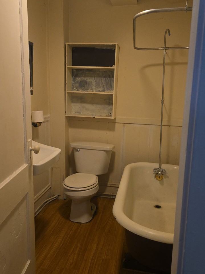 52 Falmouth St #2 - Photo 5 of 5