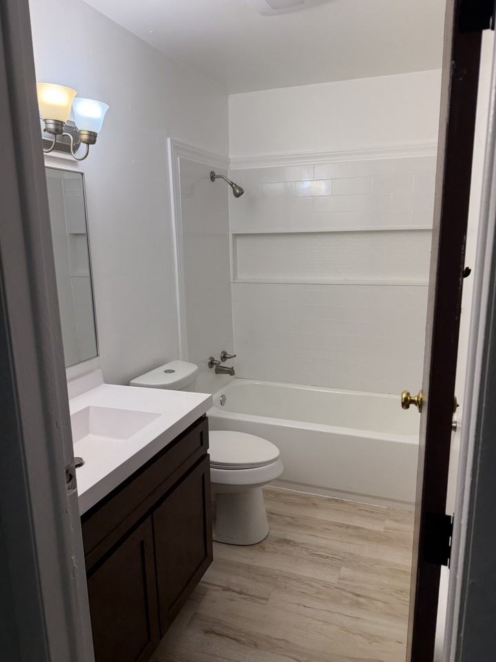 3543 Morganport Dr #3 - Photo 3 of 5