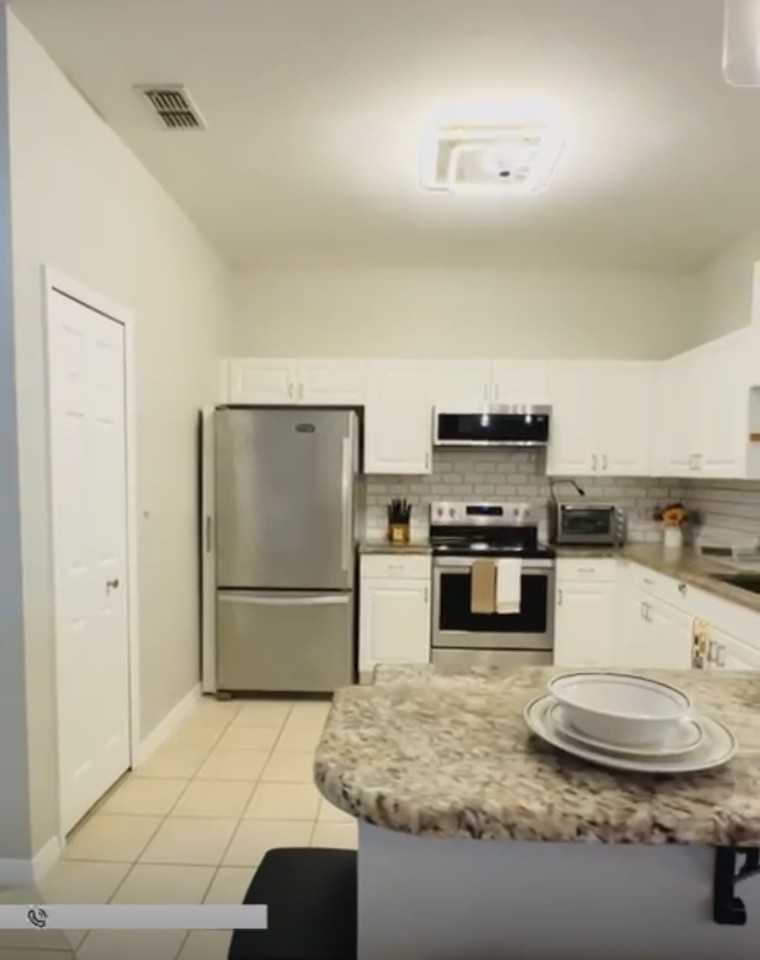 3107 Sun Lake Ct #B - Photo 7 of 11