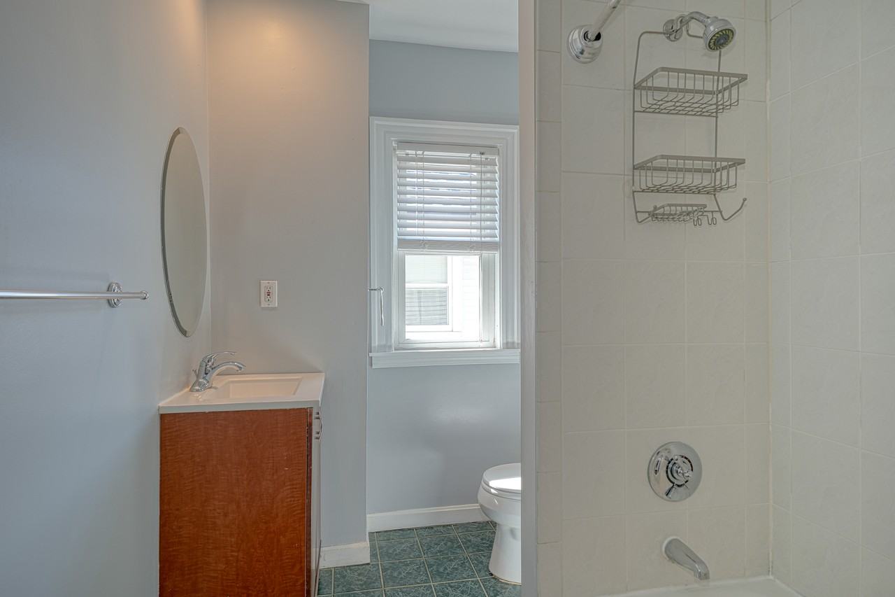 43 Parmenter Rd #43 - Photo 4 of 11