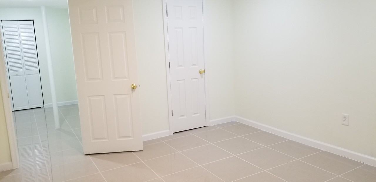 3502 Tolly Pl - Photo 5 of 8