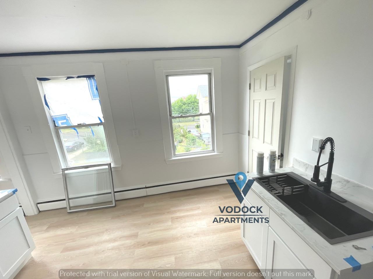 14 Crown St #2E - Photo 2 of 14