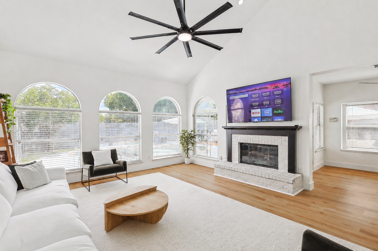 806 Longleaf Dr #NA - Photo 3 of 50