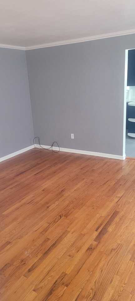335 Pennoak Dr #1 - Photo 5 of 8