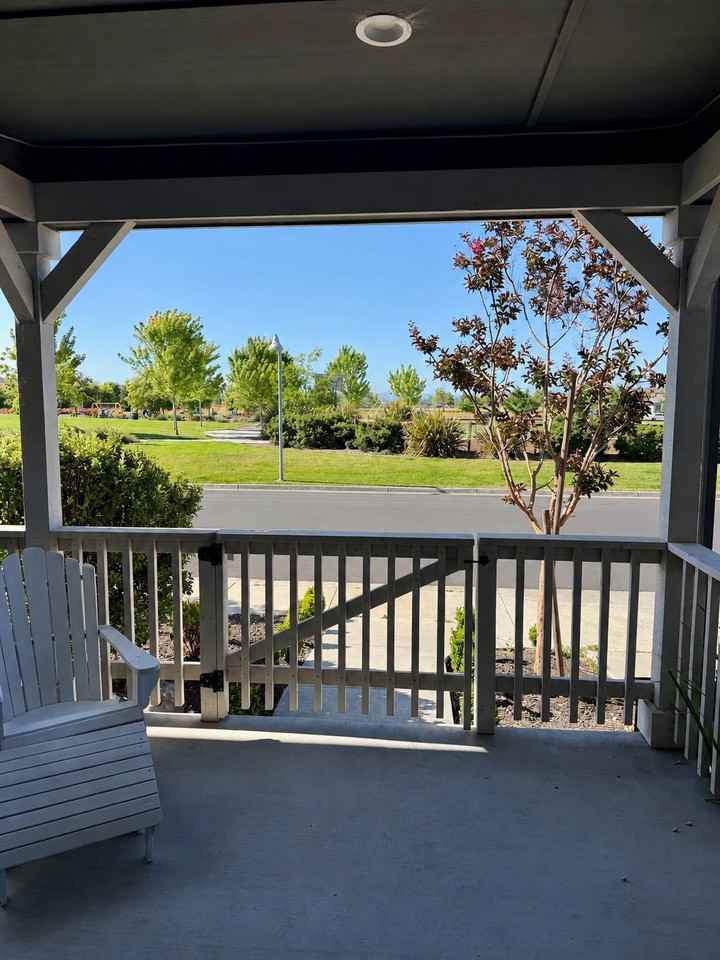 1714 Waterside Ln #NA - Photo 2 of 19