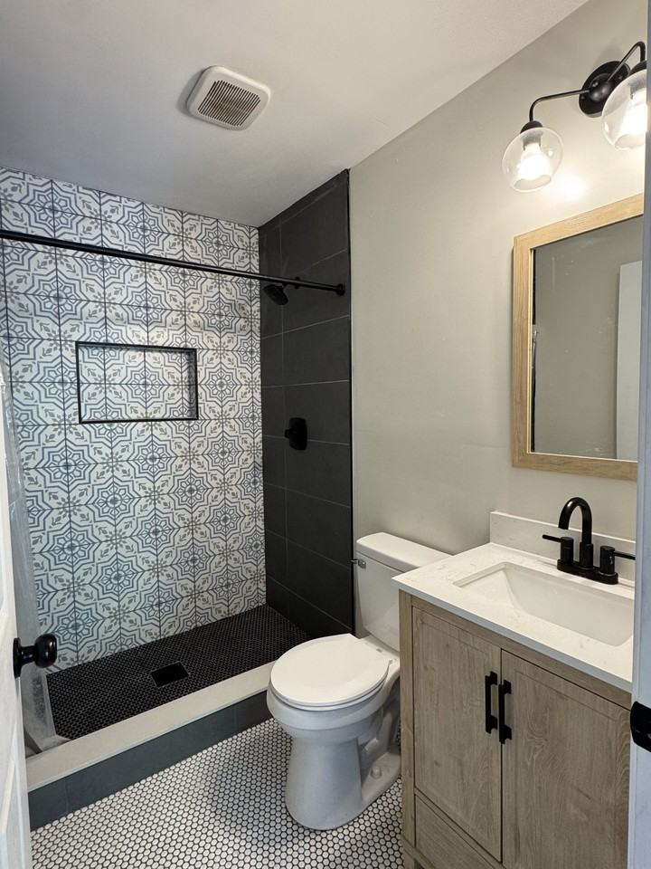 92 N Redtown Rd #7 - Photo 3 of 7