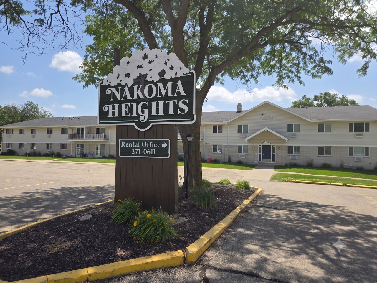 Nakoma Heights Apartment Homes - Photo 2 of 5