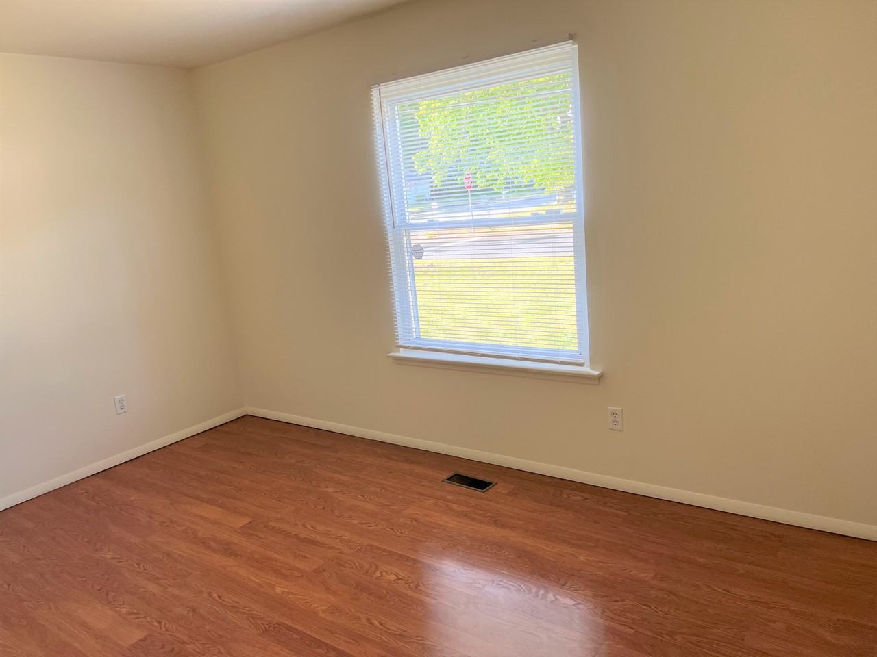 11 Woodland Rd #NA - Photo 6 of 10