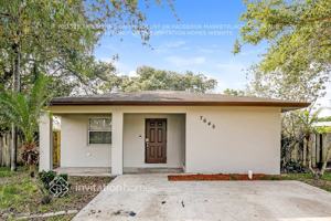 featured image of 7645 Nw 32nd Pl
