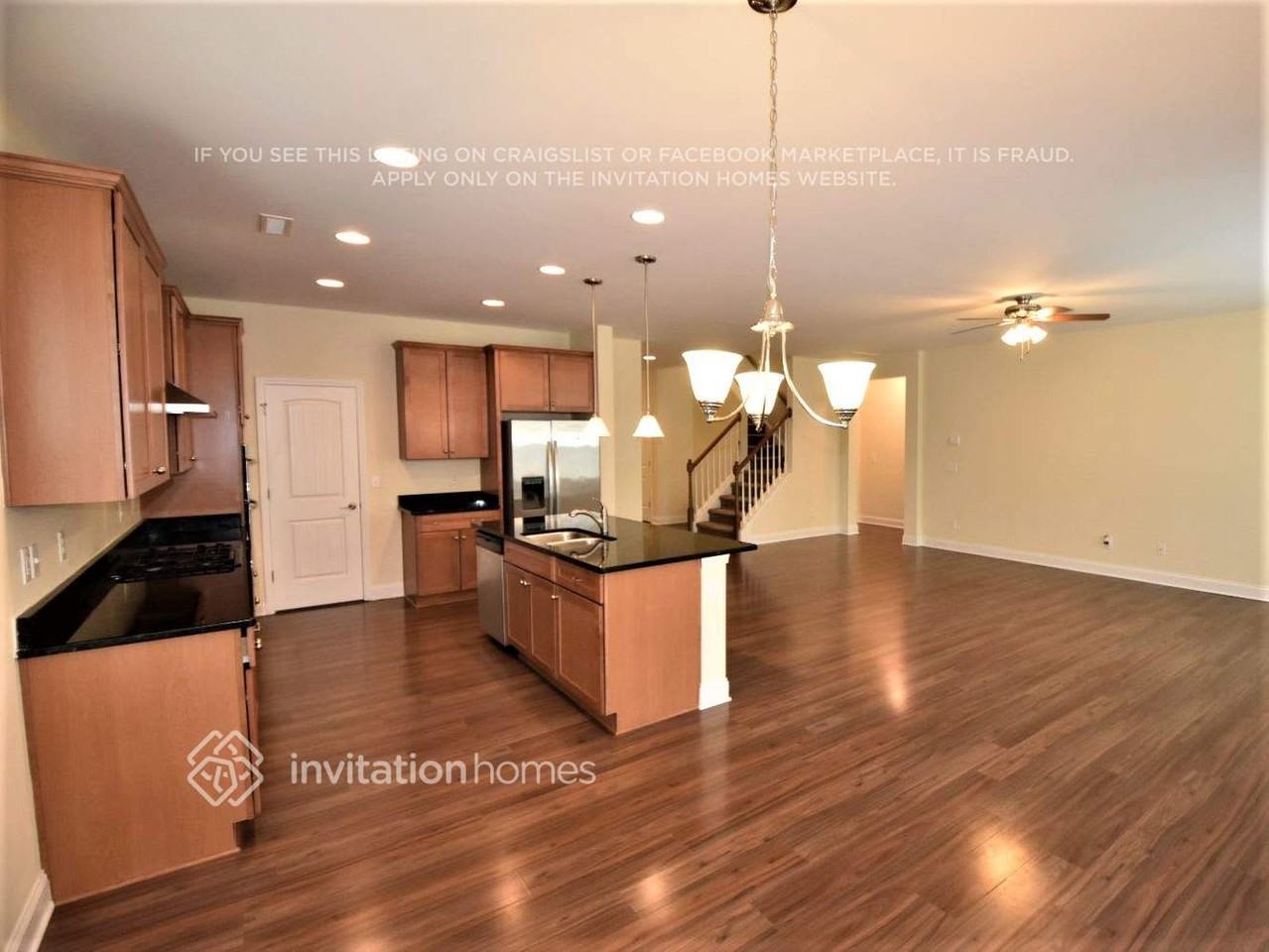 404 Ferry Ct - Photo 5 of 13