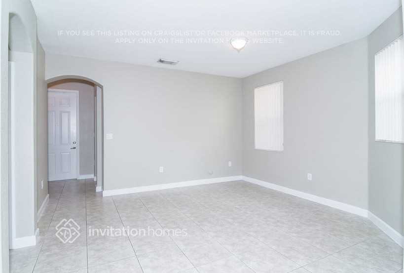 9141 Sw 152nd Ct - Photo 2 of 13