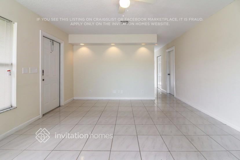 17925 38th Rd N - Photo 3 of 21