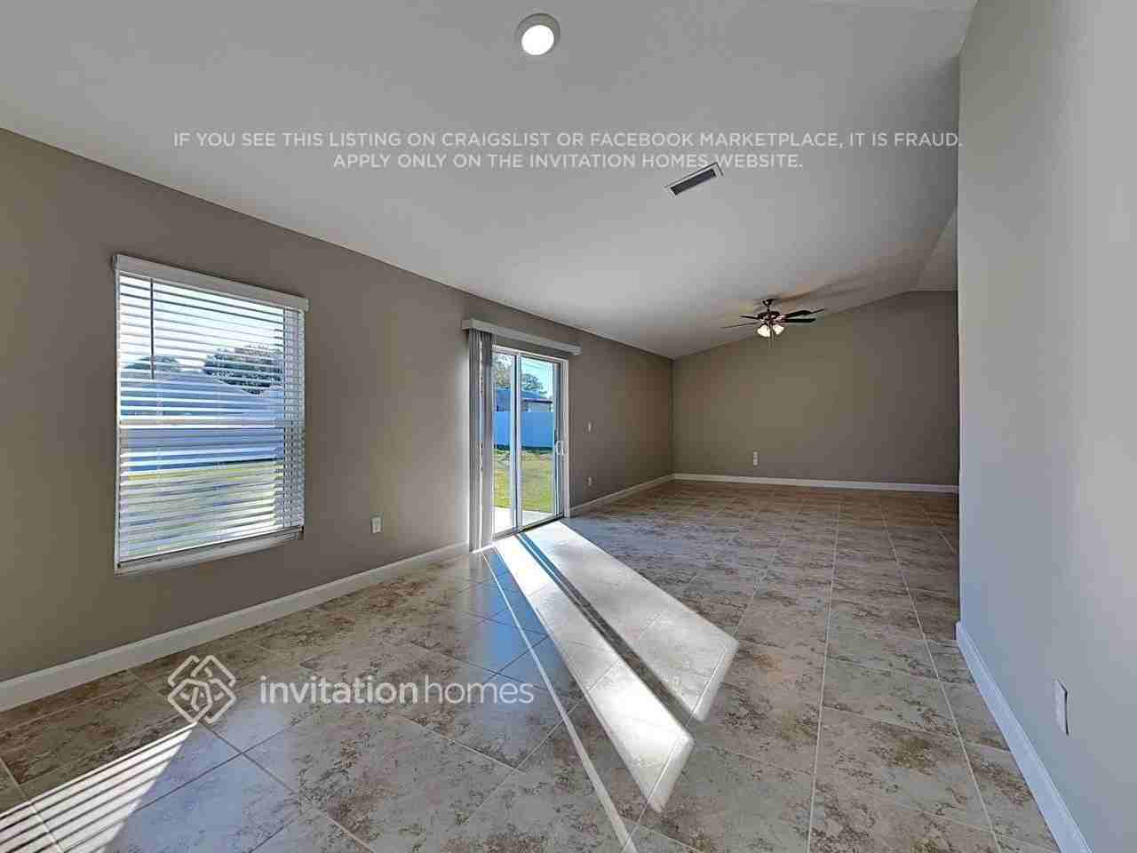 1271 Giralda Cir Nw - Photo 4 of 21