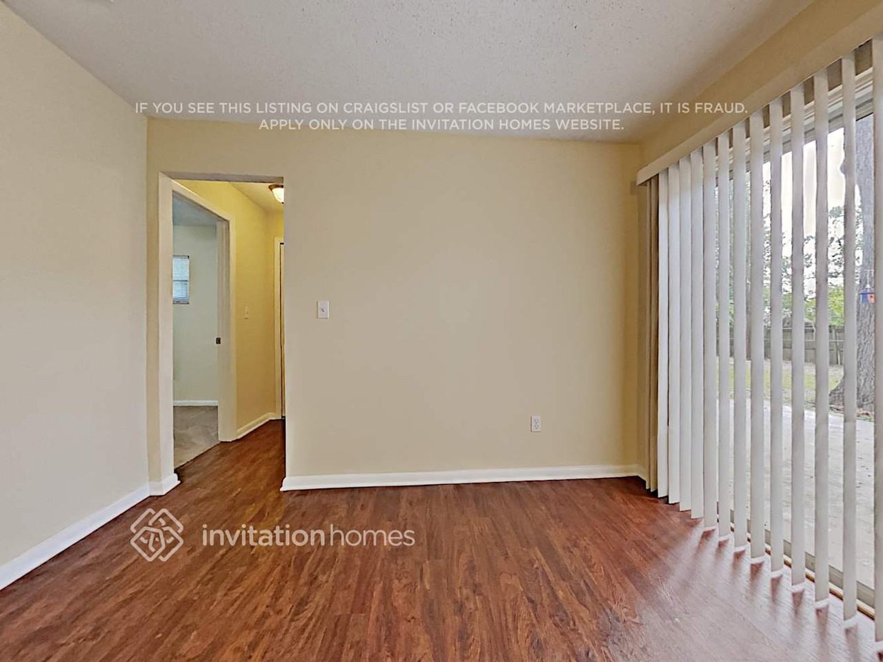 7523 Dockside St - Photo 7 of 21