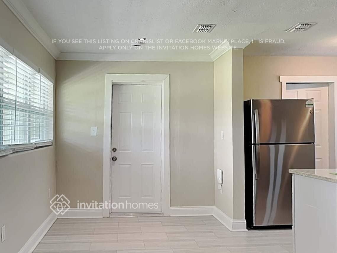 849 Sunniland Dr - Photo 5 of 13