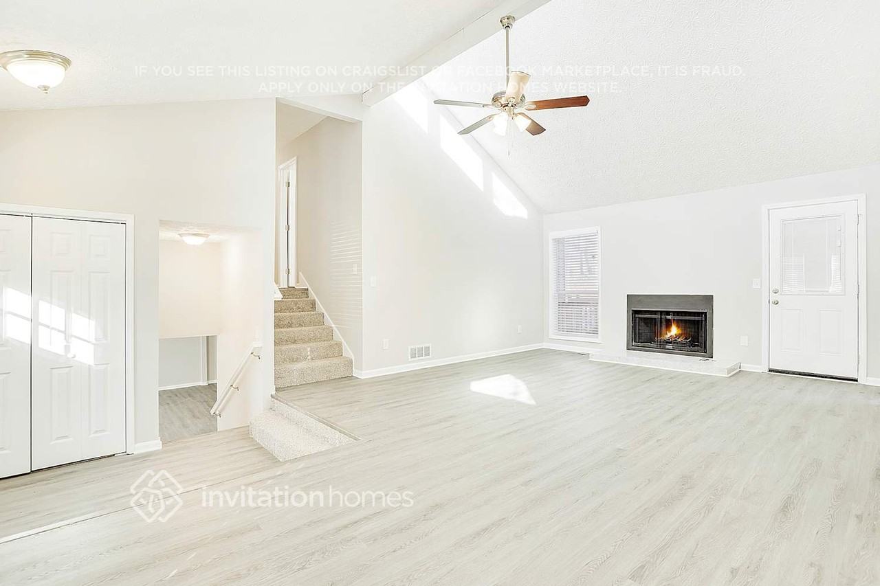 1327 Shadowood Trl - Photo 7 of 26