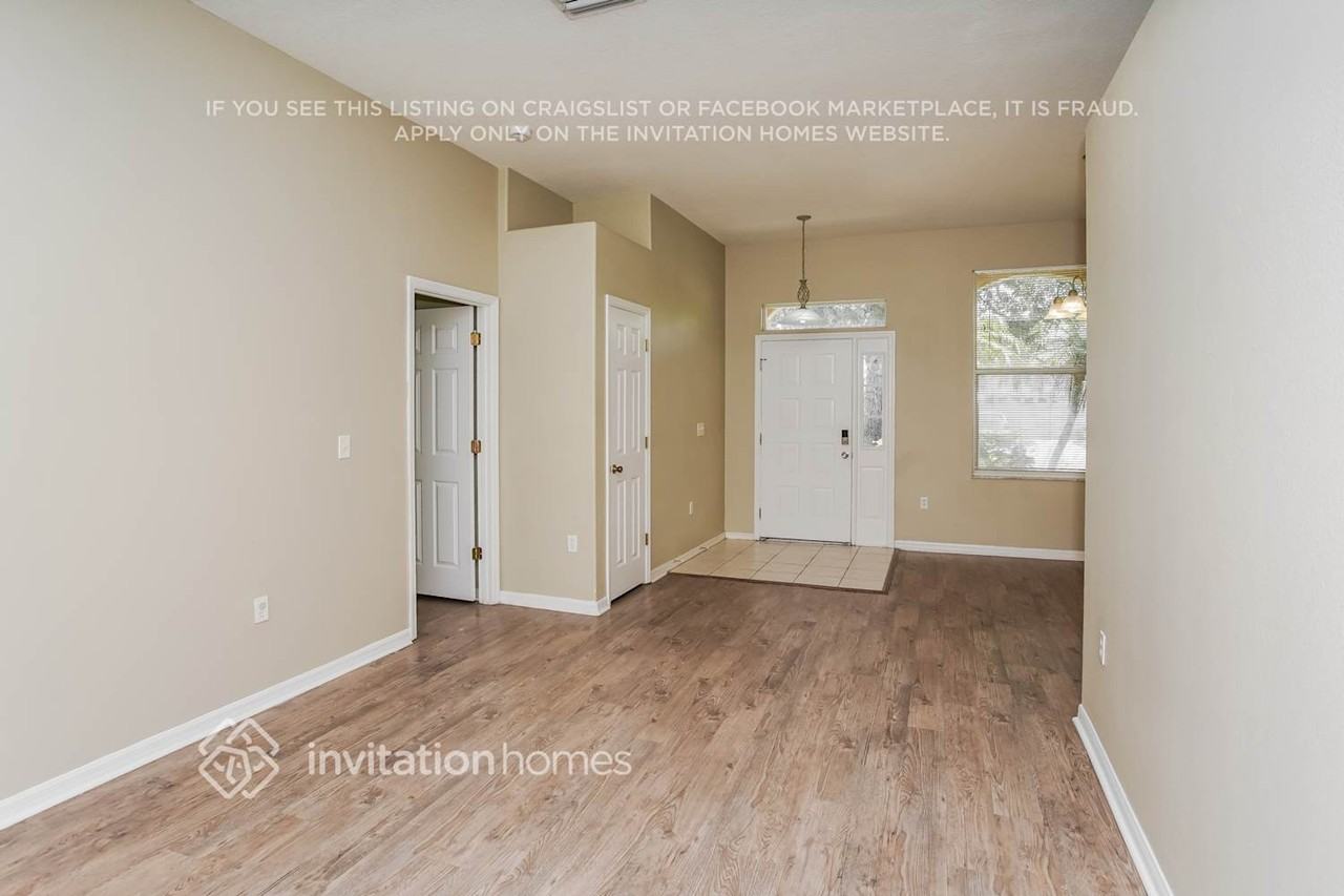 6138 36th Ln E - Photo 4 of 18