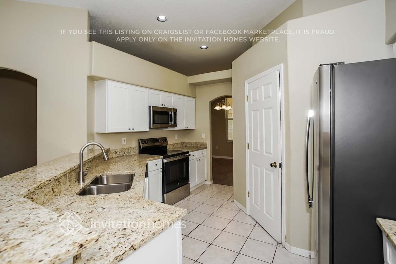 6138 36th Ln E - Photo 6 of 18