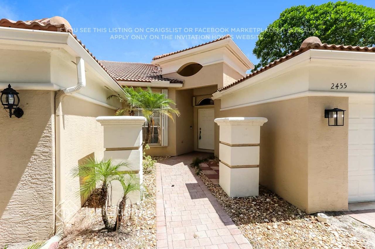 2455 Sandy Cay - Photo 4 of 17