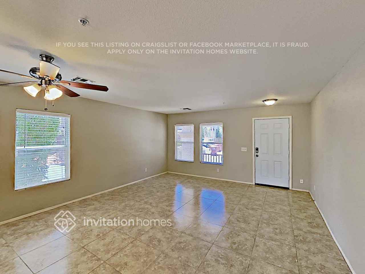 8962 E Yucca St - Photo 5 of 19