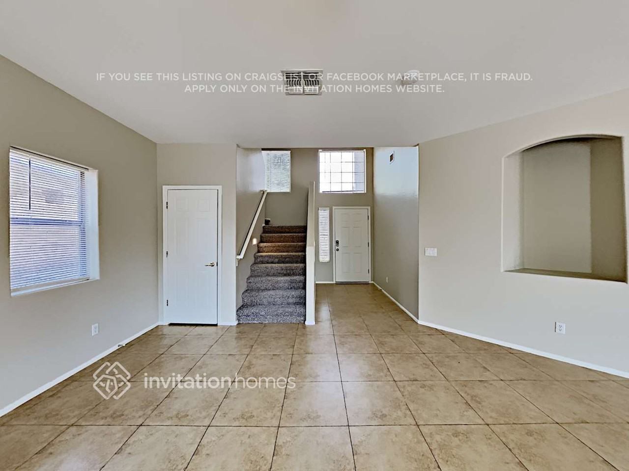 1640 S 171st Dr - Photo 4 of 20