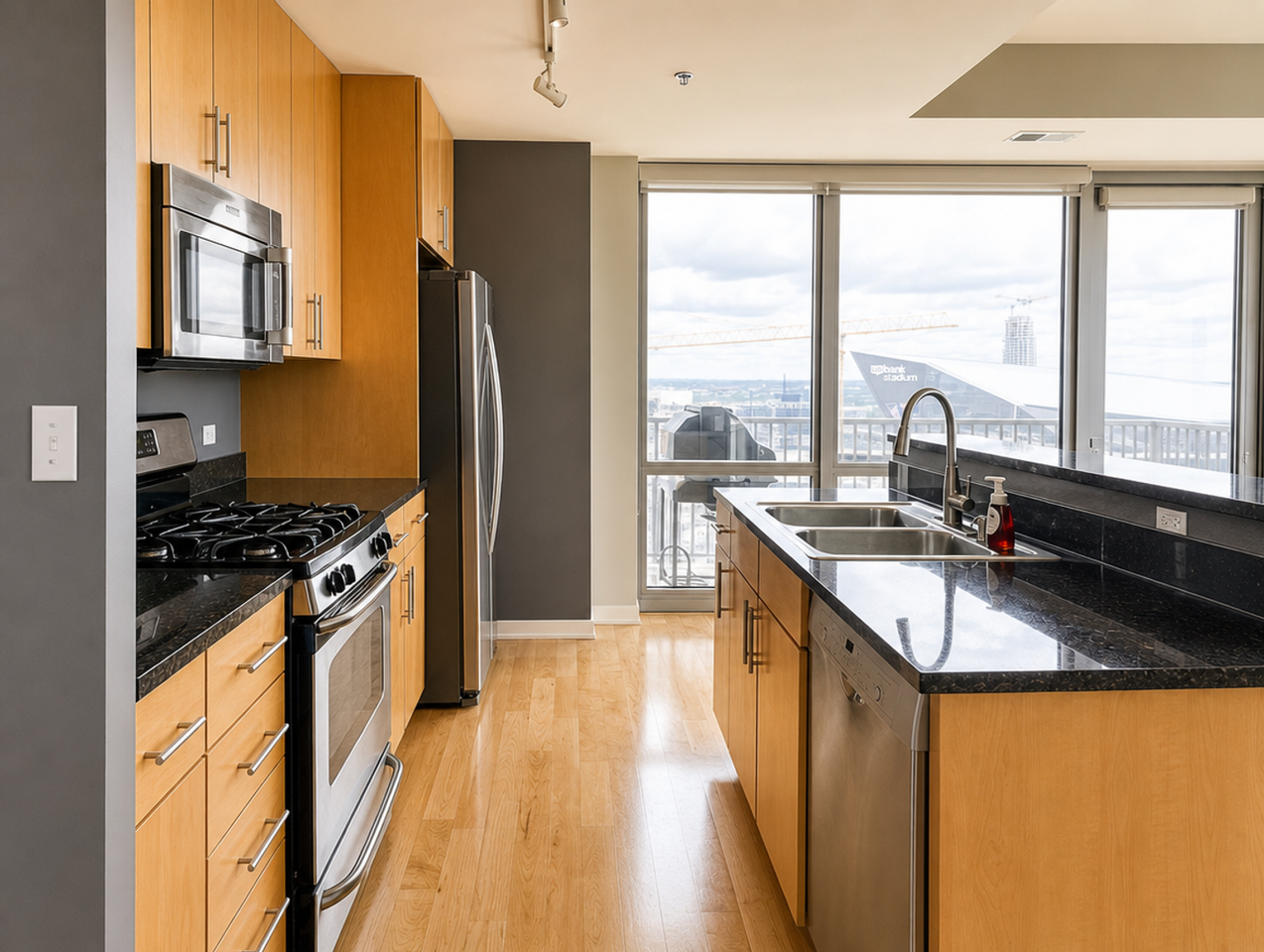 929 Portland Ave - Photo 6 of 22
