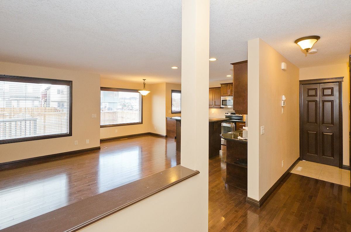 Attractively Designed 3 Bedroom + Bonus - Photo 4 of 26