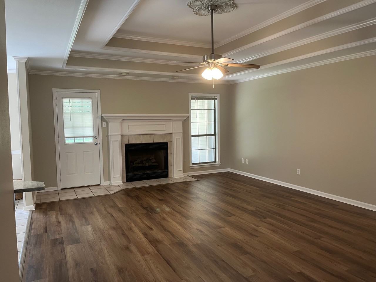27 Emerald Cir #1 - Photo 2 of 17