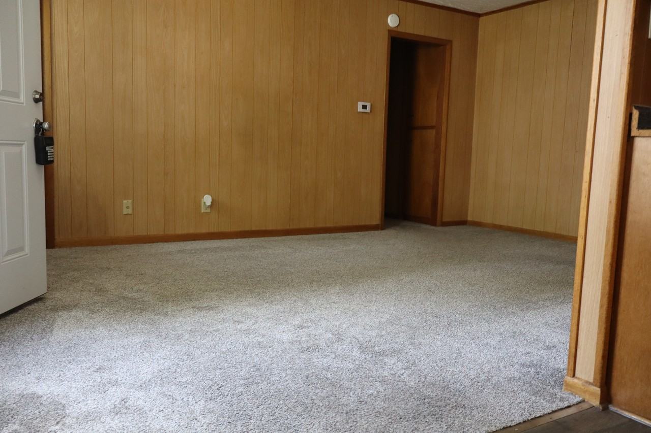 Ninth 746 S - B #B - Photo 2 of 6