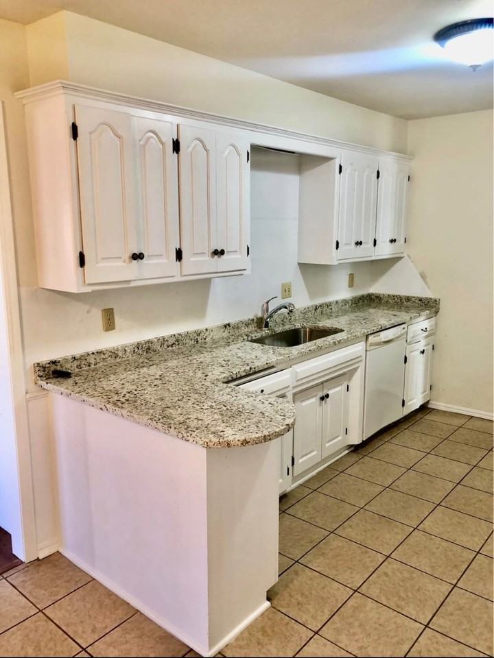 3648 Rolling Lane Cir #1 - Photo 2 of 20