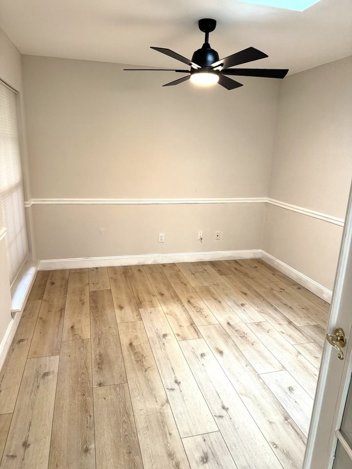 2768 Pebbleridge Ct #1 - Photo 5 of 18