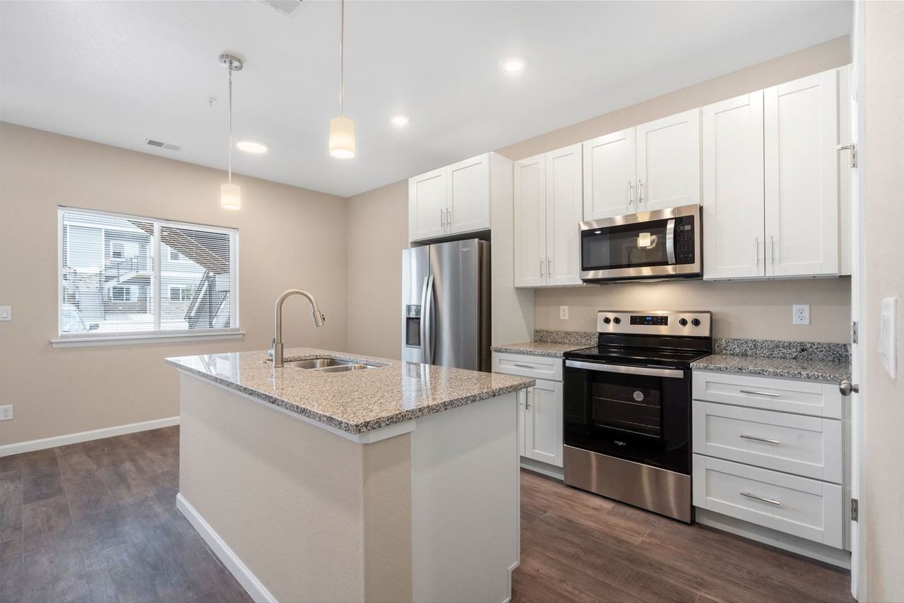 1601 Grand Harmony Blvd #202 - Photo 4 of 8