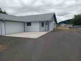 featured image of 1424 Gleason Ave