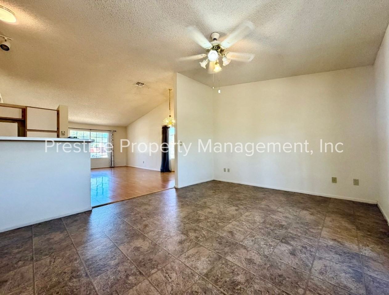 9660 E Azuma Way - Photo 6 of 33