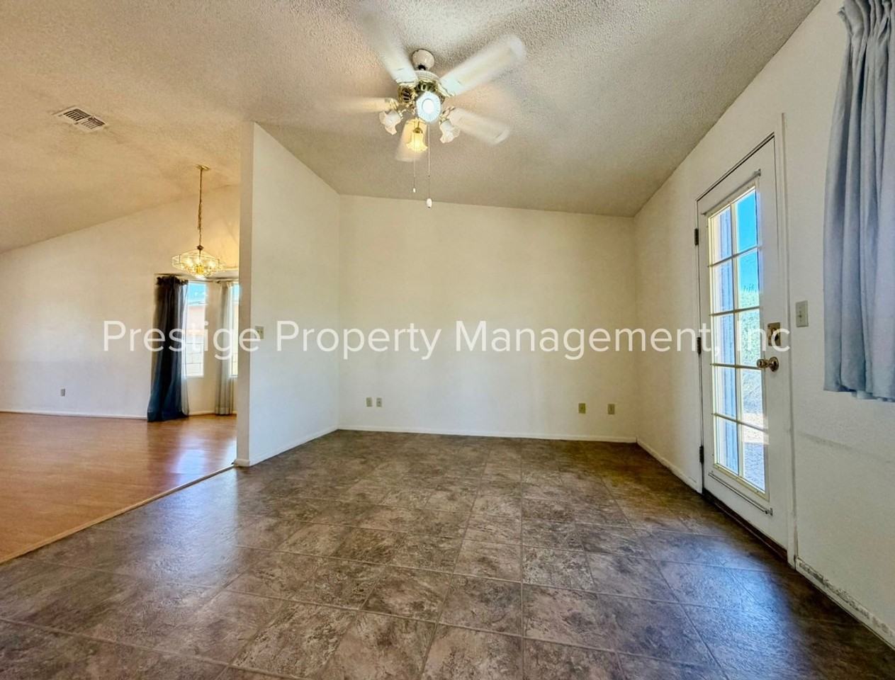 9660 E Azuma Way - Photo 7 of 33