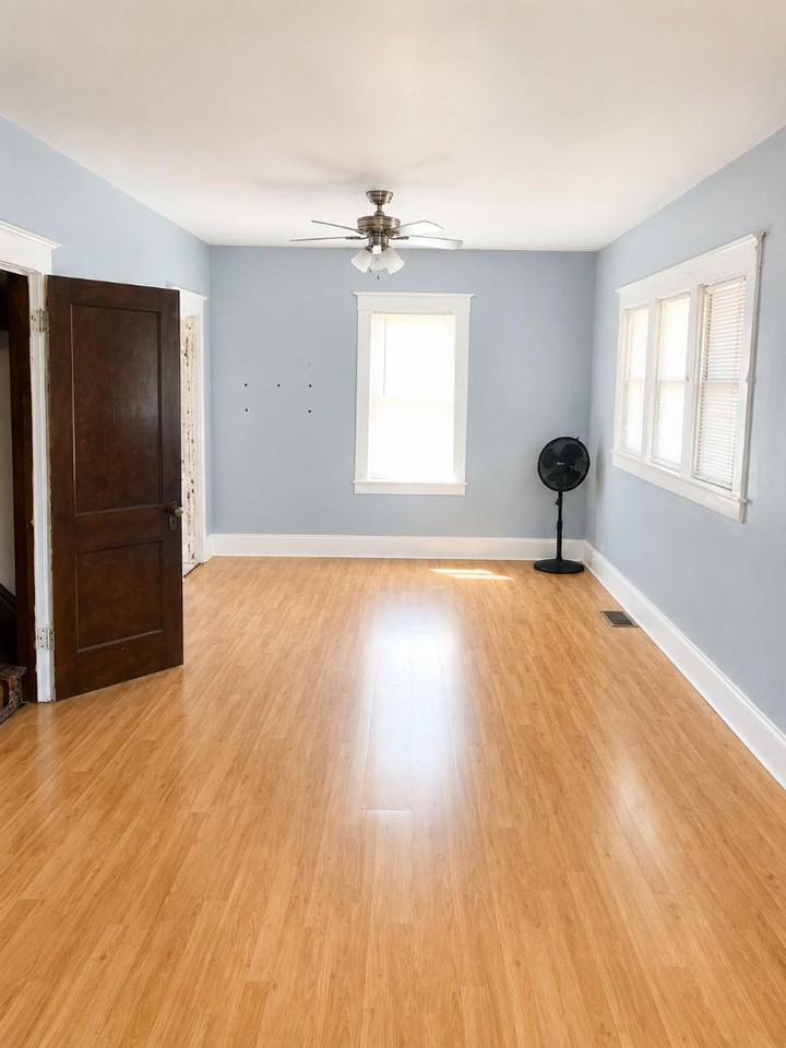 97 9th St - Photo 5 of 12